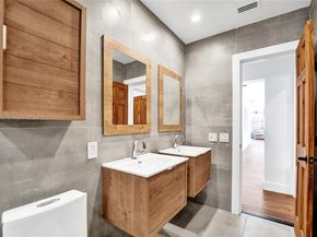 3350 N 40th St, Hollywood FL 33021