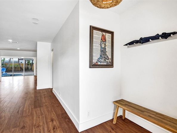3350 N 40th St, Hollywood FL 33021