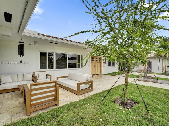 3350 N 40th St, Hollywood FL 33021