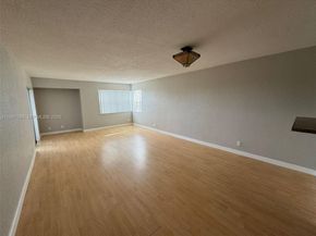 3301 Spanish Moss Ter 604, Lauderhill FL 33319