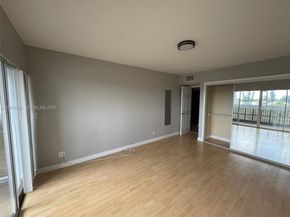 3301 Spanish Moss Ter 604, Lauderhill FL 33319