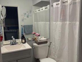 17048 NW 66th Ct, Miami Lakes FL 33015
