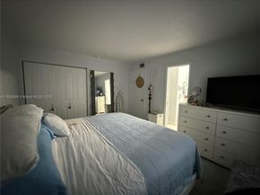 17048 NW 66th Ct, Miami Lakes FL 33015