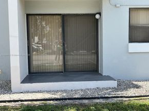 7090 NW 179th St 102, Hialeah FL 33015