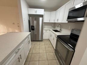 7090 NW 179th St 102, Hialeah FL 33015