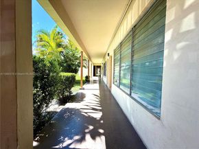 1885 NE 121st St 3, North Miami FL 33181