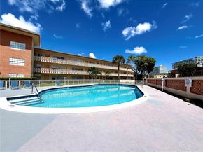 1885 NE 121st St 3, North Miami FL 33181