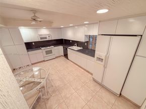 600 Three Islands Blvd 1722, Hallandale Beach FL 33009
