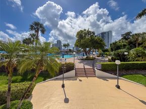 600 Three Islands Blvd 1722, Hallandale Beach FL 33009
