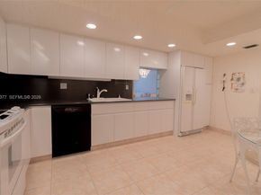 600 Three Islands Blvd 1722, Hallandale Beach FL 33009