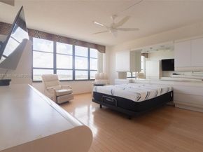 600 Three Islands Blvd 1722, Hallandale Beach FL 33009
