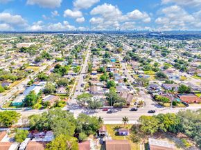 3620 NW 210th Ter, Miami Gardens FL 33056