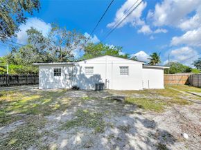 3620 NW 210th Ter, Miami Gardens FL 33056