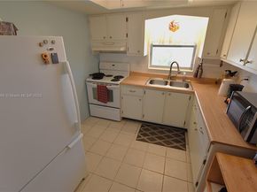 2688 Dudley Drive East J, West Palm Beach FL 33415