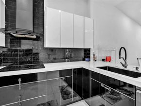 5515 Biscayne Dr, Green Acres FL 33463