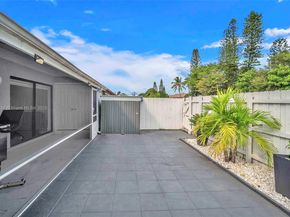 5515 Biscayne Dr, Green Acres FL 33463