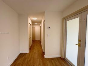 809 SW 10th St, Hallandale Beach FL 33009