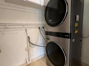 300 NW 42nd St, Boca Raton FL 33431