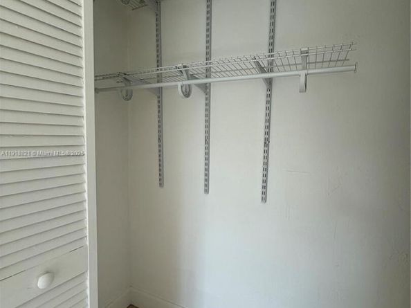 300 NW 42nd St, Boca Raton FL 33431