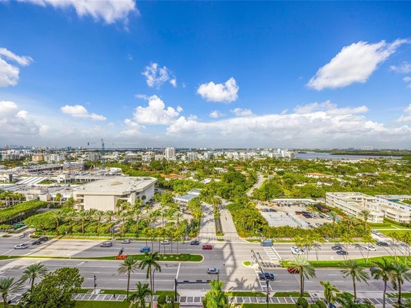 9801 Collins Ave PH11, Bal Harbour FL 33154