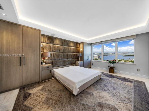9801 Collins Ave PH11, Bal Harbour FL 33154