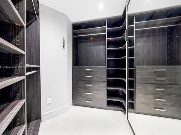 9801 Collins Ave PH11, Bal Harbour FL 33154