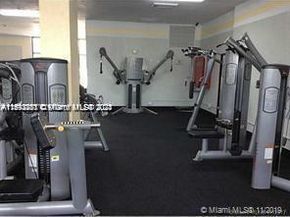 400 Kings Point Dr 317, Sunny Isles Beach FL 33160