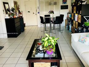 400 Kings Point Dr 317, Sunny Isles Beach FL 33160