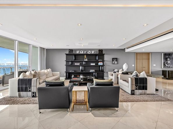 1643 Brickell Ave 3904, Miami FL 33129