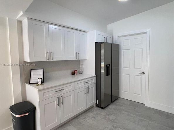 13725 NW 4th Ct, North Miami FL 33168