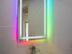 295 NE 150th St, Miami FL 33161