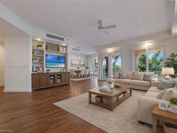 13643 Deering Bay Dr 146, Coral Gables FL 33158