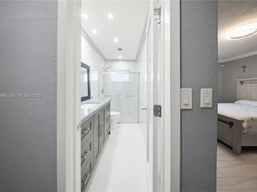 300 NE 175th St, North Miami Beach FL 33162