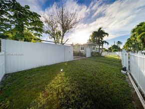 300 NE 175th St, North Miami Beach FL 33162