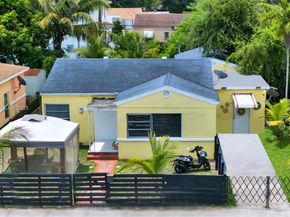 1042 NW 76th St, Miami FL 33150