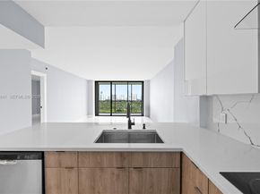 20335 W Country Club Dr 1905, Aventura FL 33180