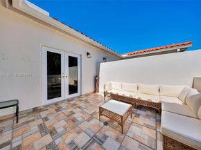 2917 SW 30th Ct 2917, Miami FL 33133