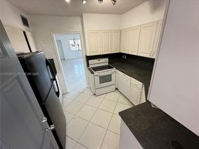 3301 Spanish Moss Ter 501, Lauderhill FL 33319
