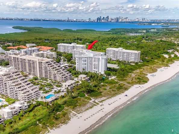199 Ocean Lane Dr 706, Key Biscayne FL 33149