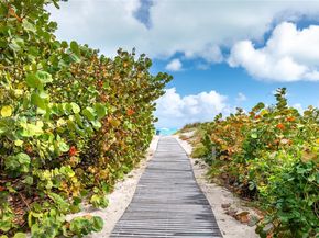 199 Ocean Lane Dr 706, Key Biscayne FL 33149