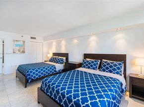 540 Brickell Key Dr 1411, Miami FL 33131