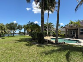13805 SW 41st St, Davie FL 33330