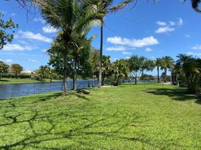 13805 SW 41st St, Davie FL 33330