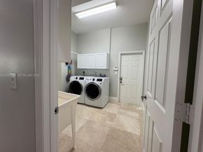 13805 SW 41st St, Davie FL 33330