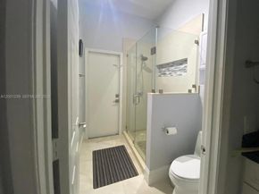 13805 SW 41st St, Davie FL 33330