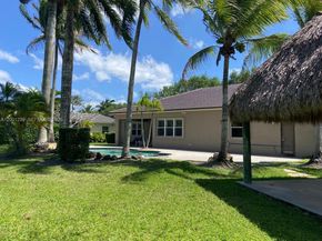 13805 SW 41st St, Davie FL 33330