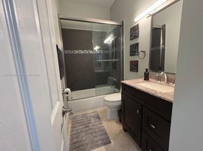 13805 SW 41st St, Davie FL 33330