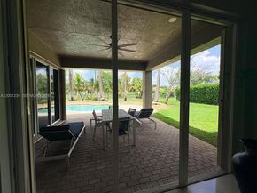 13805 SW 41st St, Davie FL 33330
