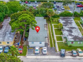 1132 NW 2nd St, Fort Lauderdale FL 33311