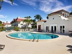 6709 N Kendall Dr 219, Pinecrest FL 33156